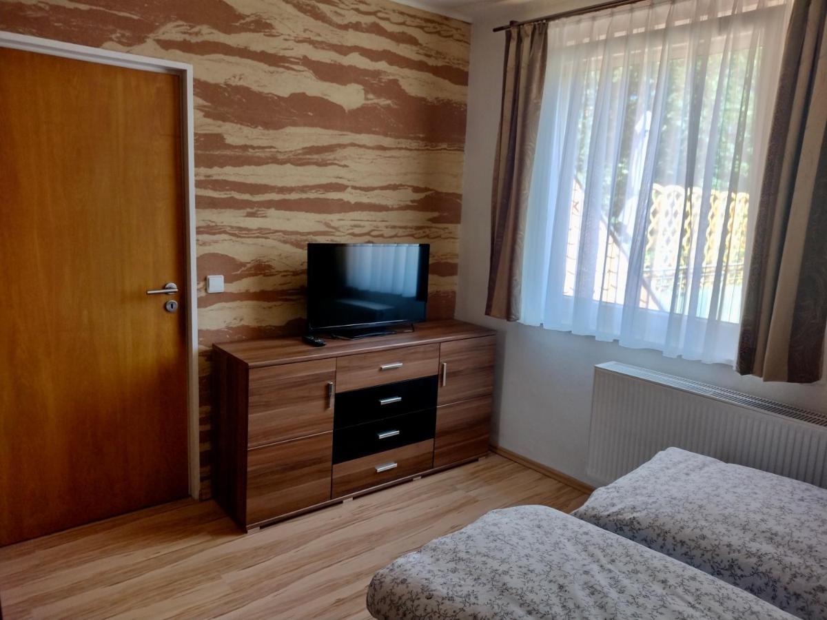 Ferienwohnung An Der Murg 拜尔斯布龙 外观 照片